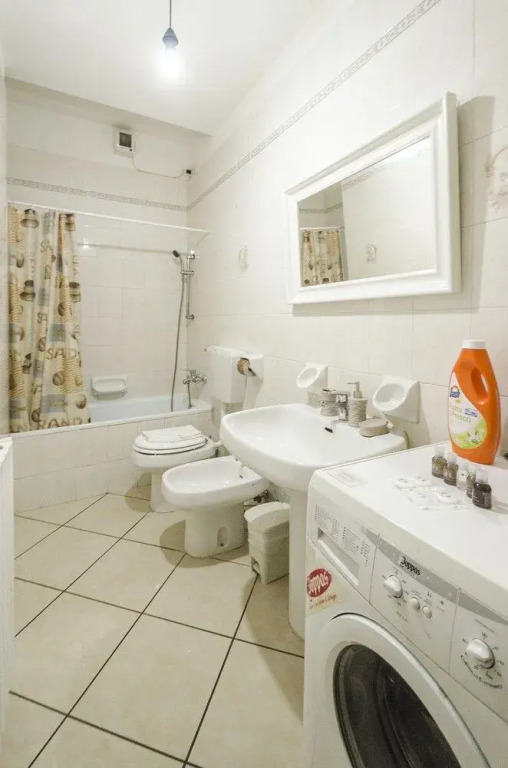 Carro Apartment