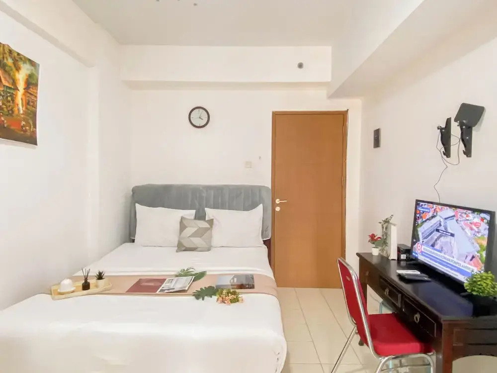 Standard Studio Apartment At Margonda Residence 2