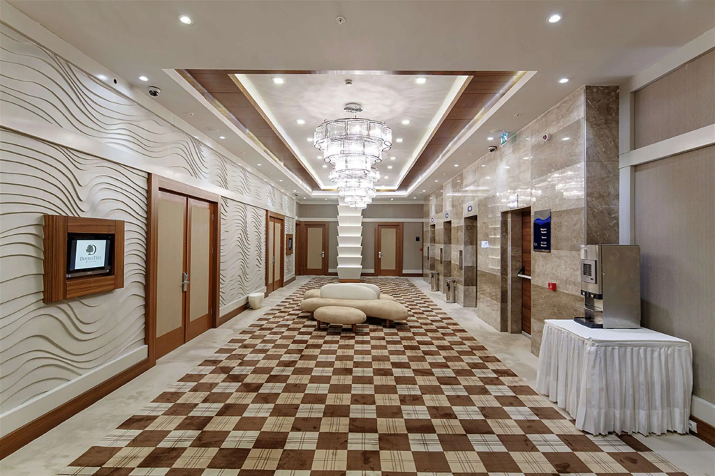 DoubleTree by Hilton Kusadasi