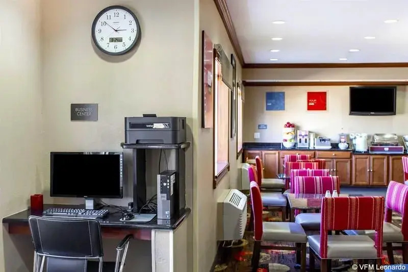 Comfort Inn & Suites Coralville - Iowa City near Iowa River Landing