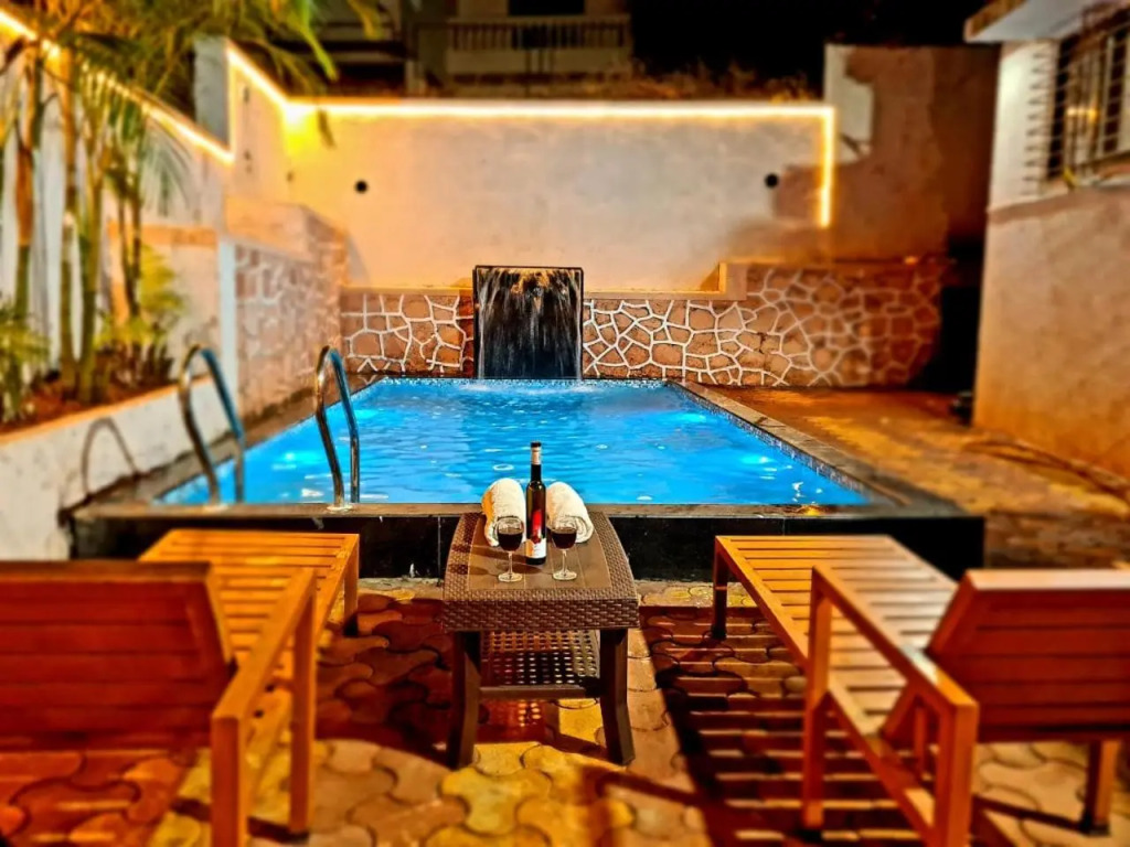 Fogg Villa - Valley View / Swimming pool / AC