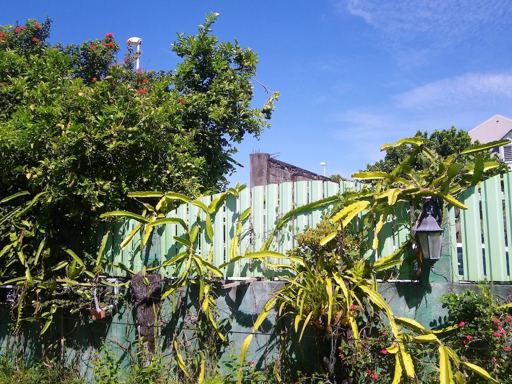 House With 2 Bedrooms in Saint Pierre, With Wonderful Mountain View, E