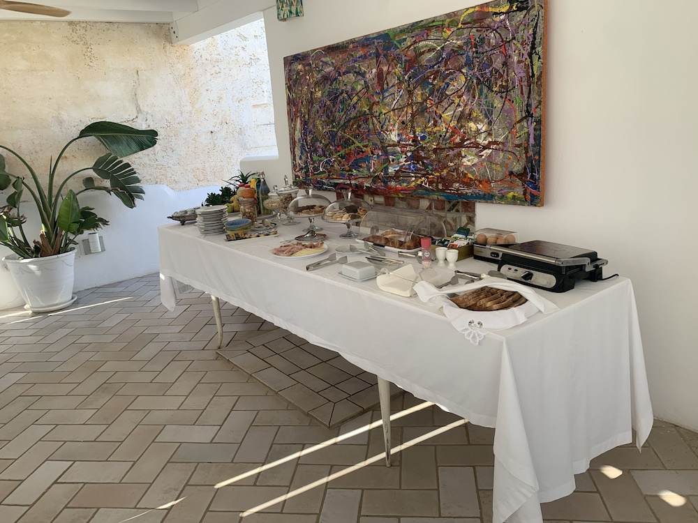 Salapolis Luxury Apartments