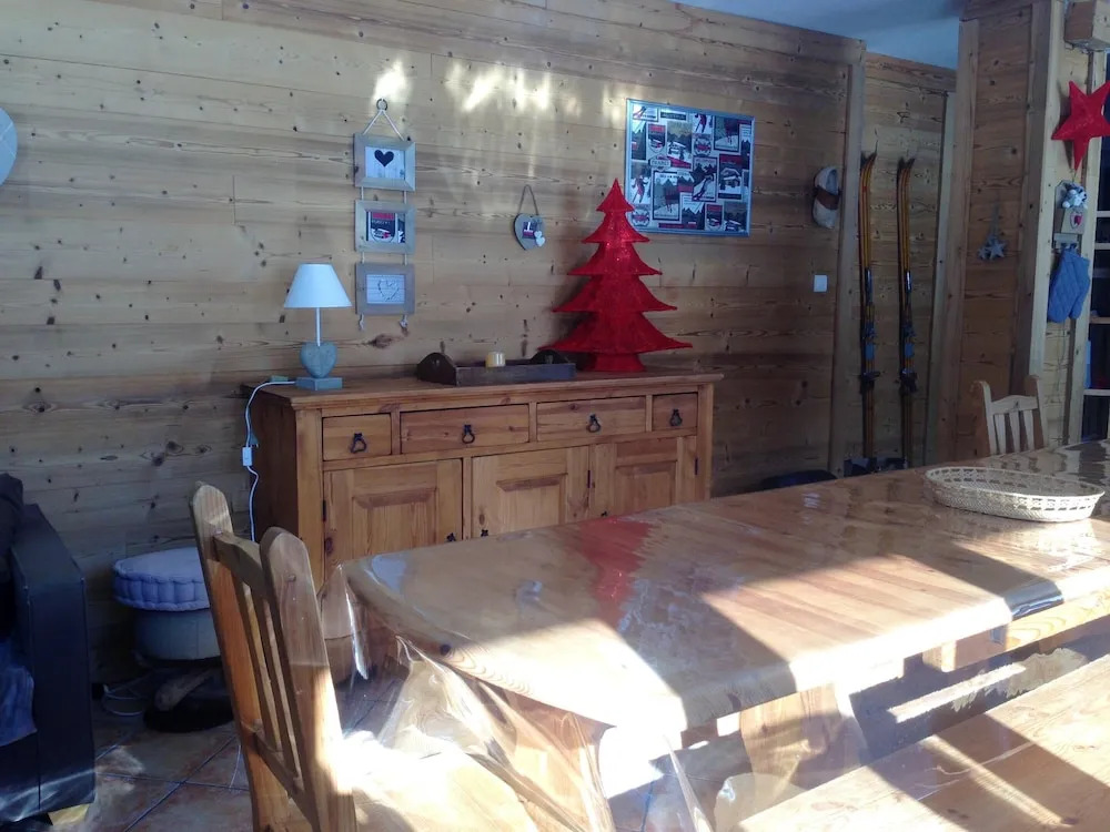 Apartment with 4 Bedrooms in Crest-Voland, with Wonderful Mountain View, Furnished Terrace And Wifi - 90 M From the Slopes
