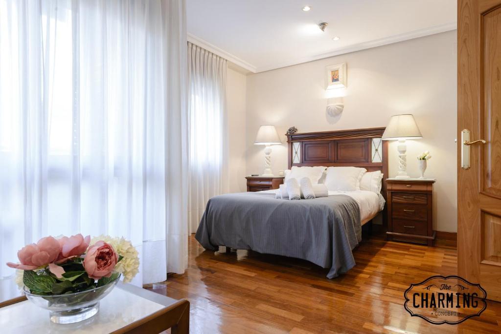 Апартаменты Charming Arguelles