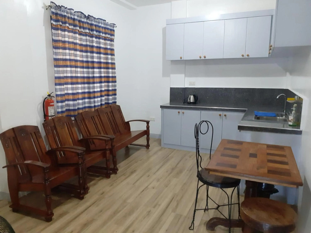 Siennas Flat and Transient House