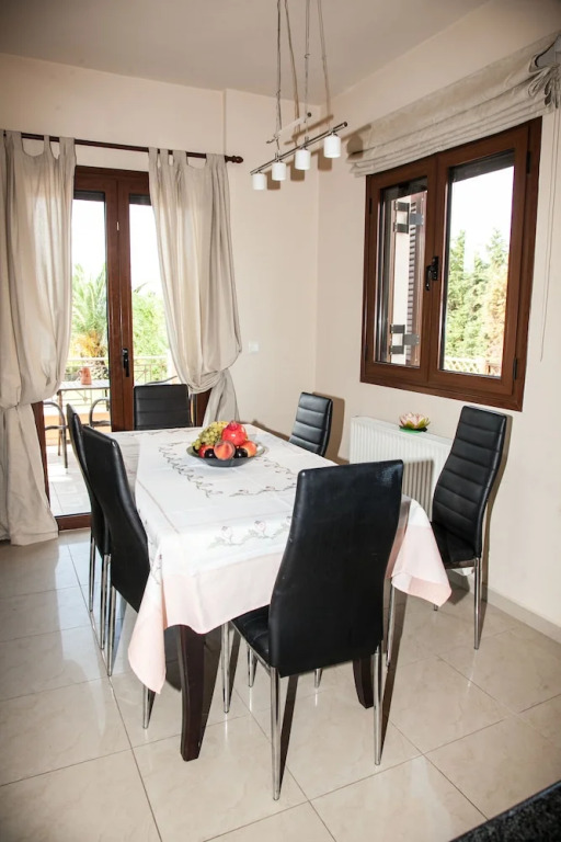Villa Aethra