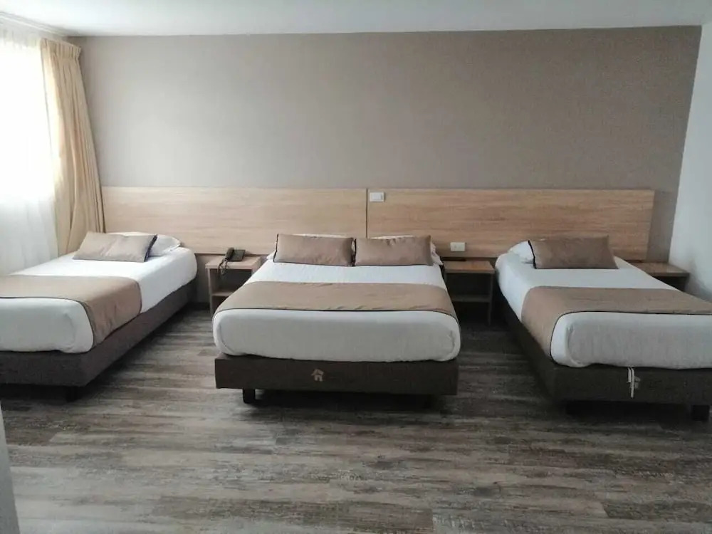 Hotel Expo Inn Agora