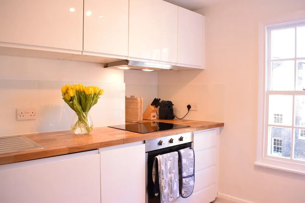 1 Bedroom Flat in Angel With Balcony