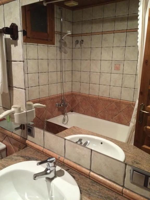 Hostal La Font
