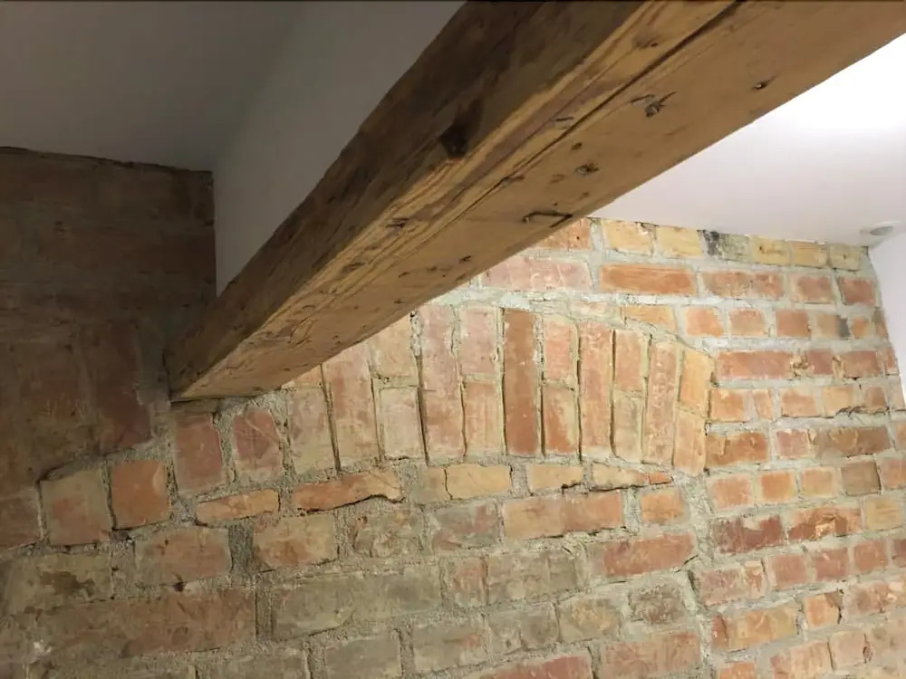 Honey Den Hostel