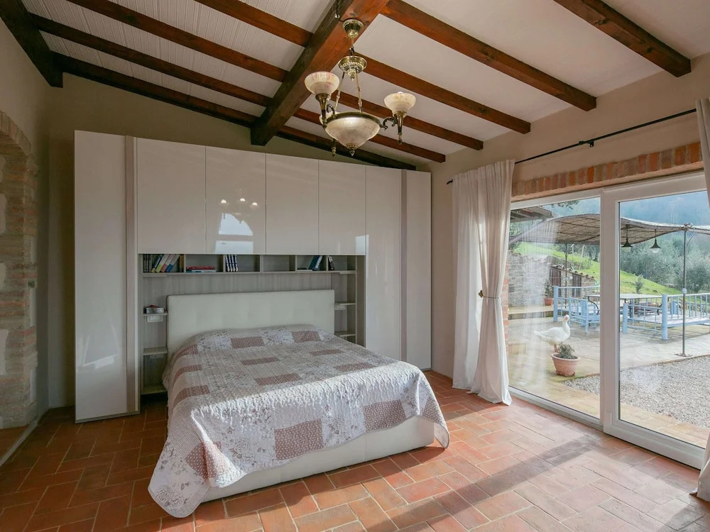 Villa in Cortona with Private Pool