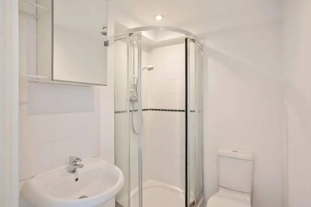 Amazing 2 Bed Apt W/balcony nr Stoke Newington
