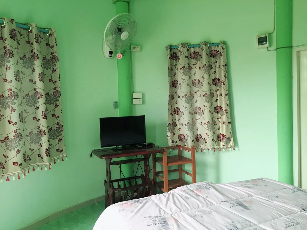 Le Teak Resort