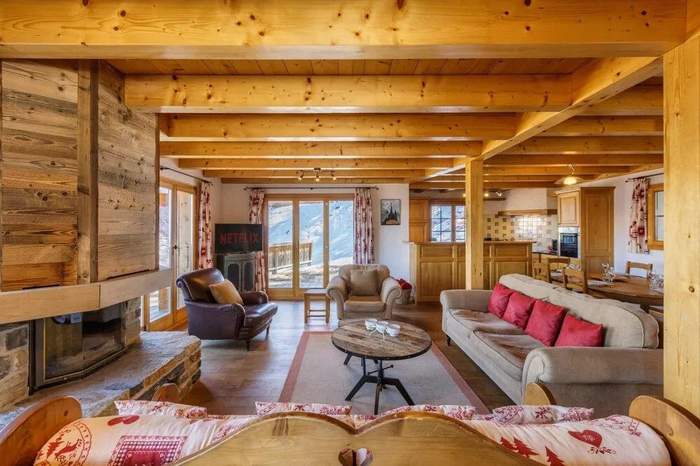 Chalet Coucou Luxury 10 pax Chalet with incredible views and garage