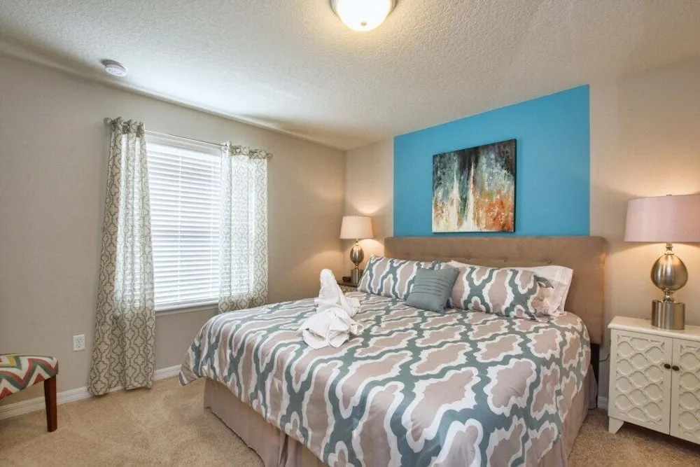 Windsor at Westside-9 Bedrooms House W/pool-3706ww Home