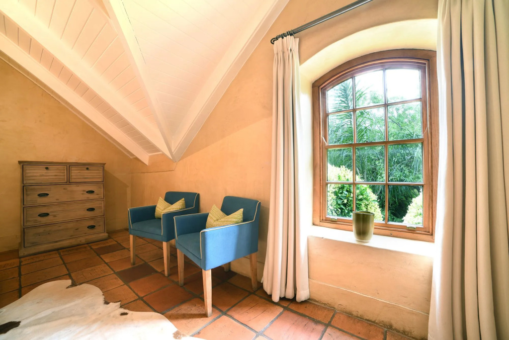 Avondrood Guest House by The Oyster Collection