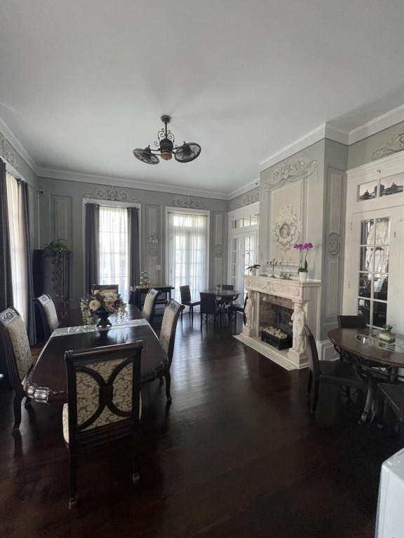 The George Manor