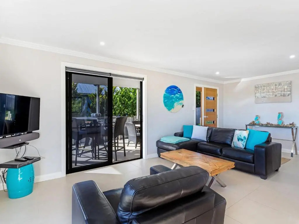 Tomaree Road 16