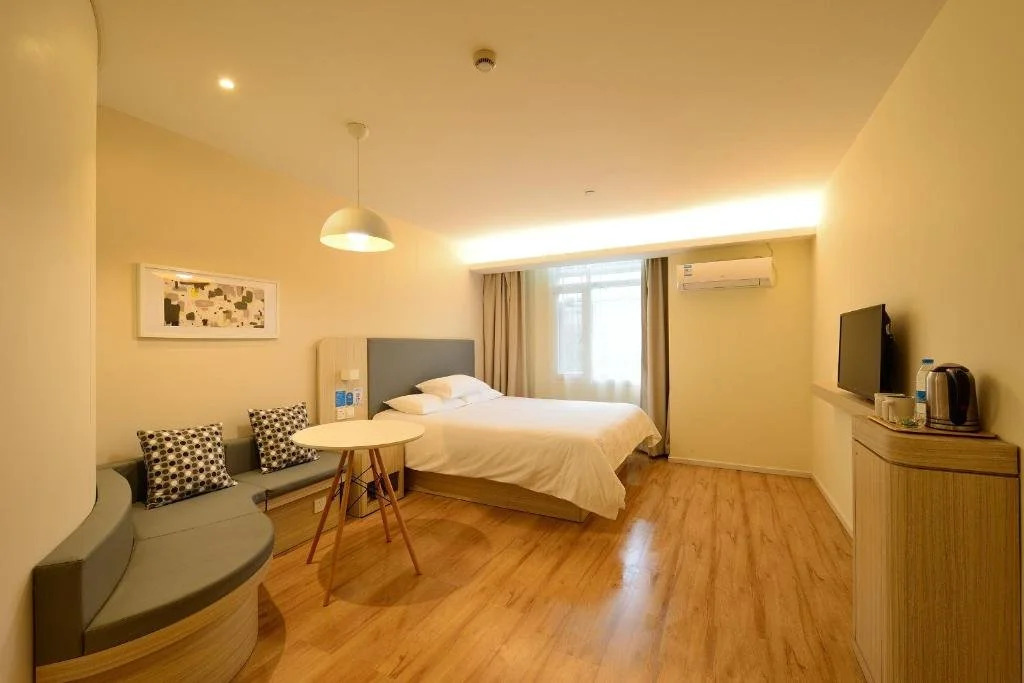 Hanting Hotel Shanghai Zhenping Road Subway Station New Branch
