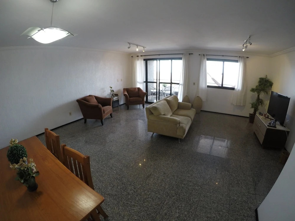 Apartamento amplo no coração da Aldeota