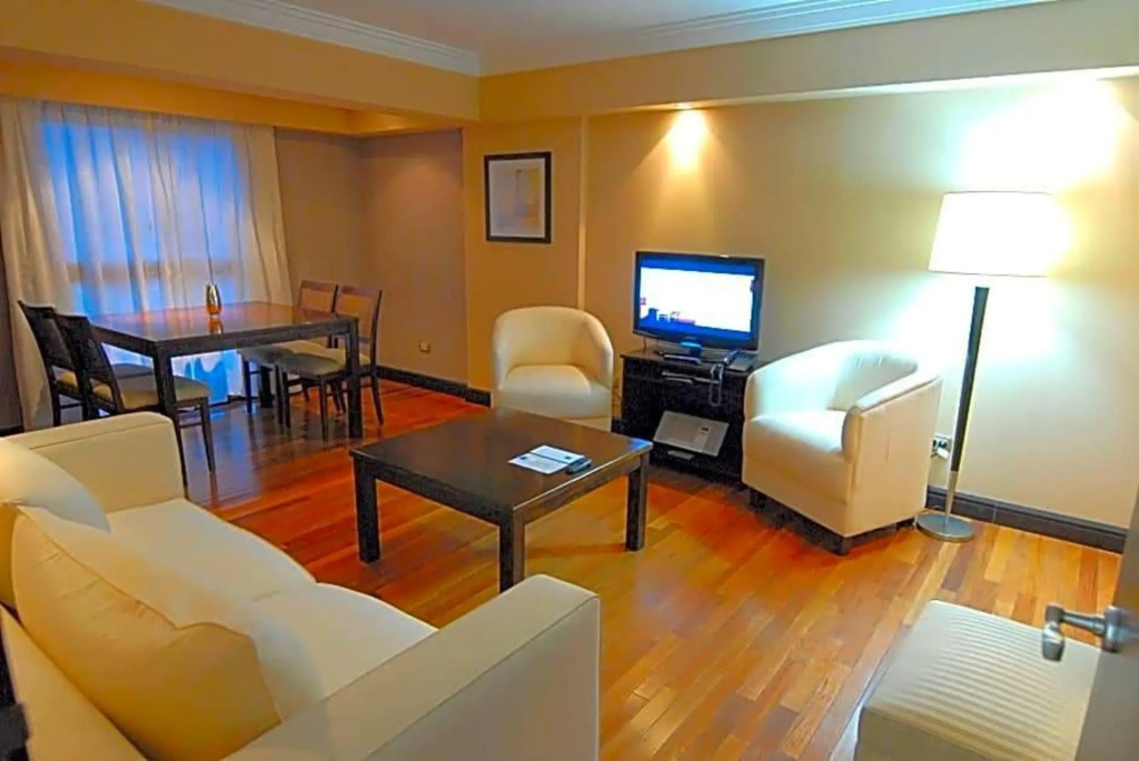 Premium Tower Suites Mendoza