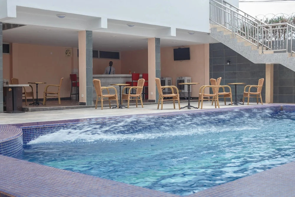 Hotel Columbus