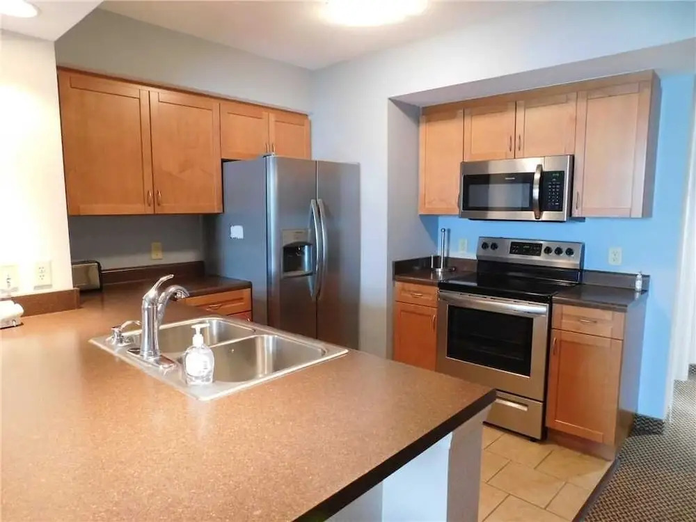 Harbourgate Marina #122 3 Bedroom Condo