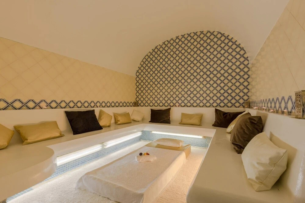 Exciting 1 Bedroom Aparthotel