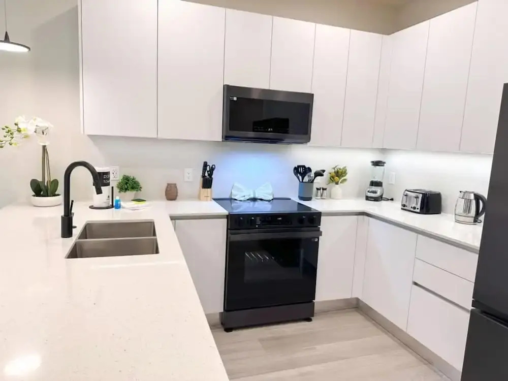 Brand New Pool Home Near Disney Resort Access
