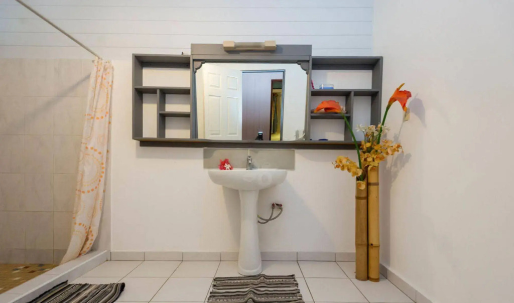Pension TE MITI - PLAGE-BEACH 200m - Mahana Parc & Vaiava Beach pk18 - B&B CHAMBRES ou DORTOIR