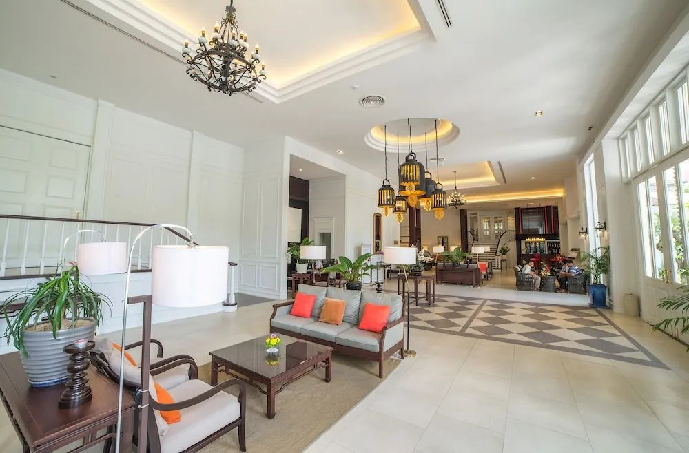 Juliana Hotel