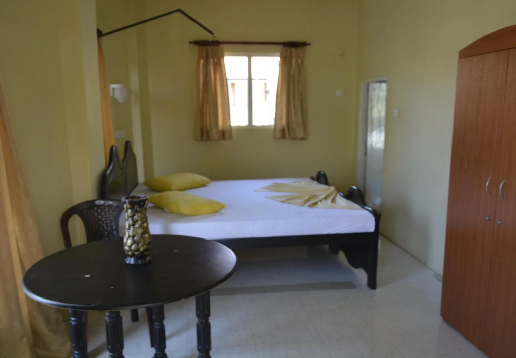 Rosand Waves Hotel
