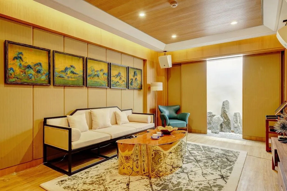 Isvara Flowing Ocean Guesthouse