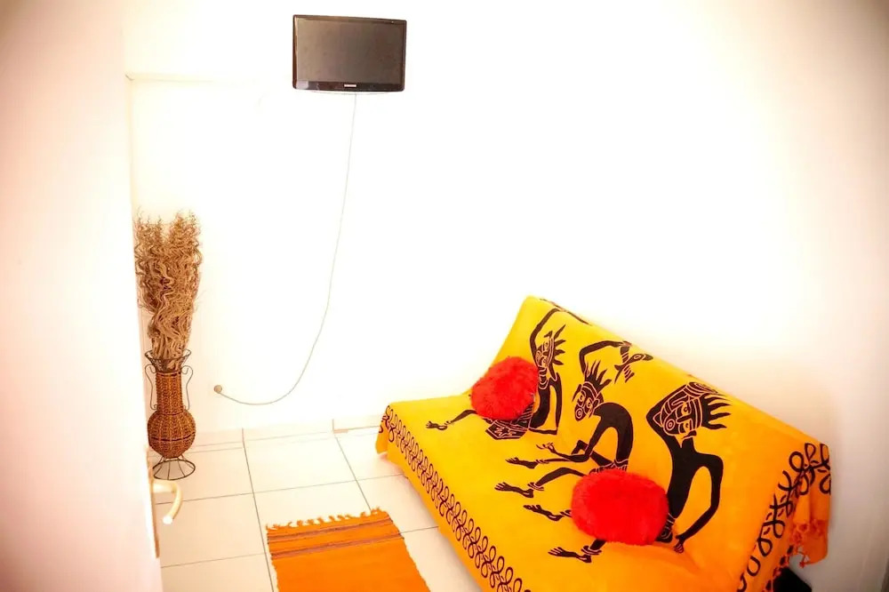House With 2 Bedrooms in Saint-francois, With Furnished Terrace and Wi