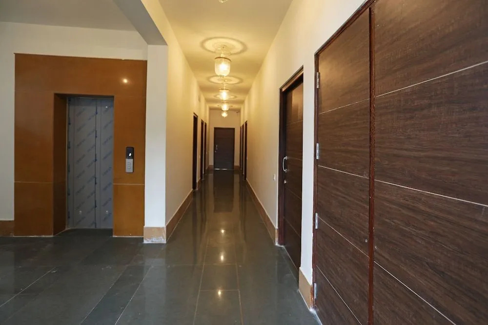 Tripli Hotels Shiv Villas