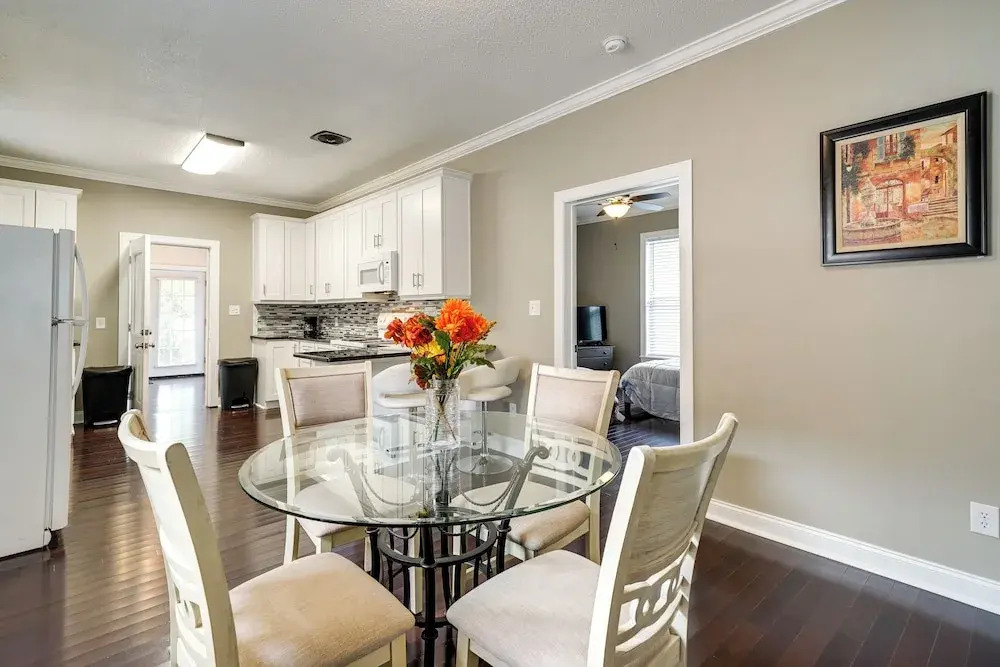 Downtown Wilmington Home: Walk to Cape Fear River!