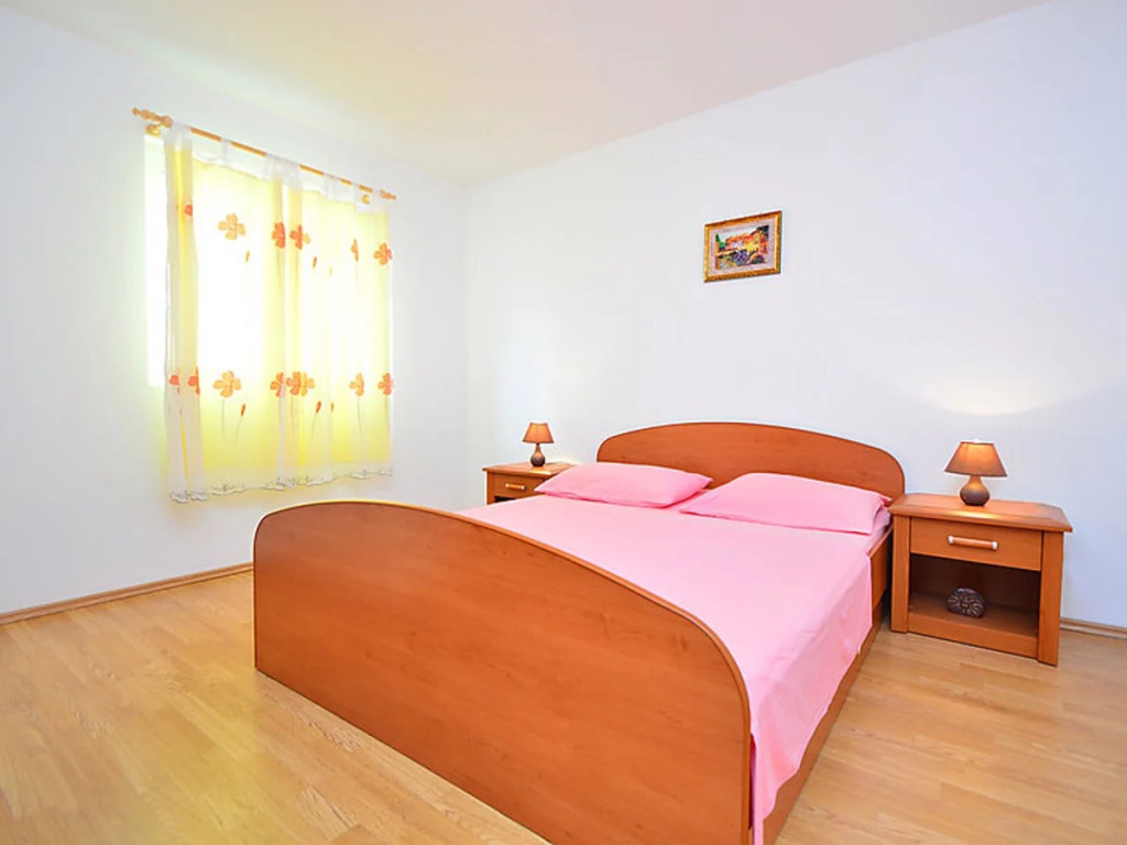 Apartment Ena