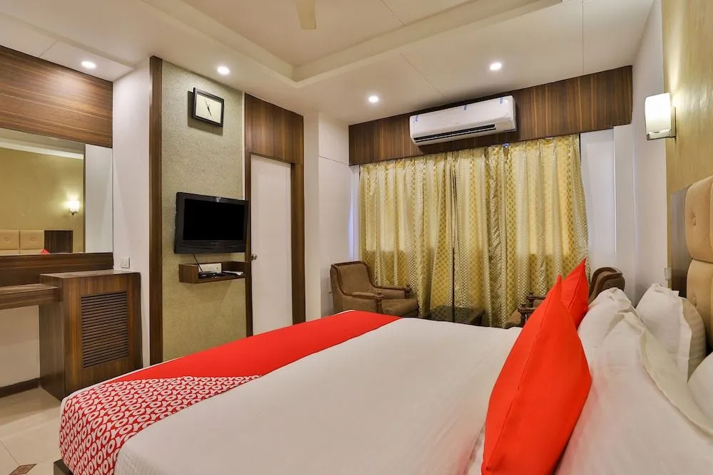Edition O 17189 Hotel Kanak Ashram Road