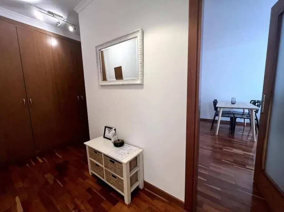 Heart of Lisbon- Free Private Parking & AC