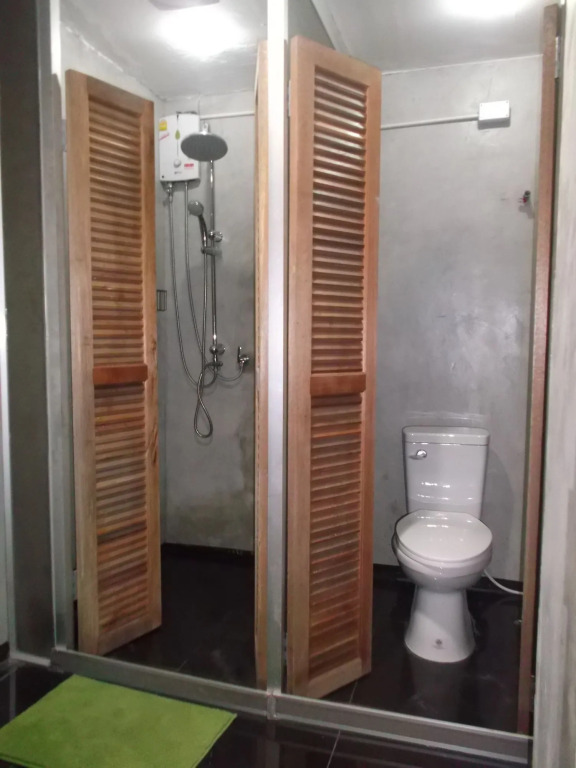OYO 985 The Twins Hostel