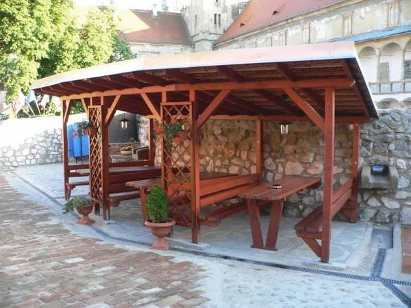 Zámecký penzion Rotunda