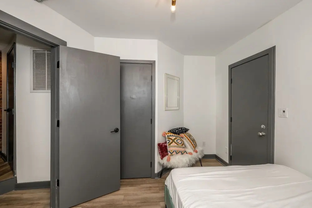 Mansfield Modern Oasis