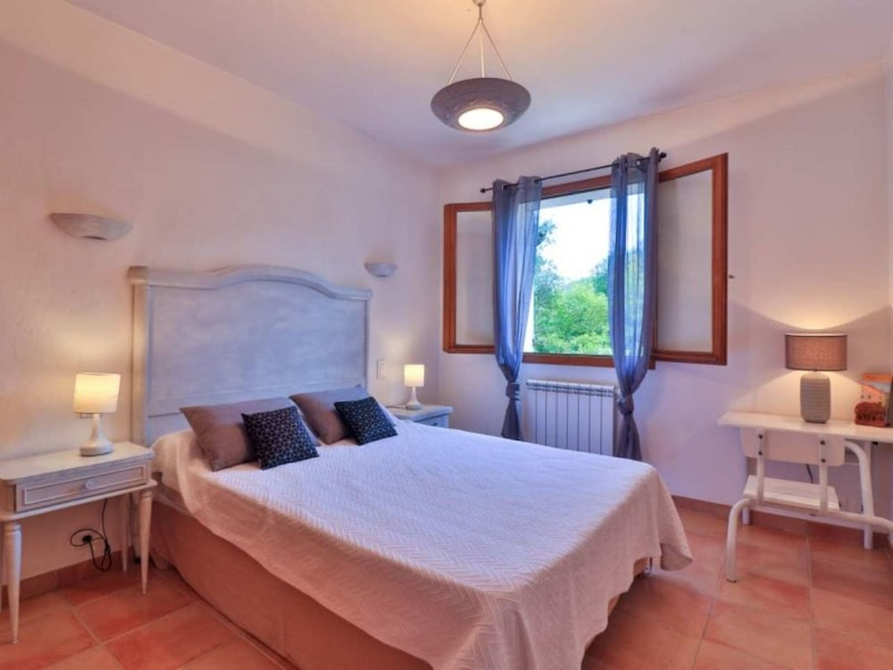Pascaline, Holiday Cottage for 4 People