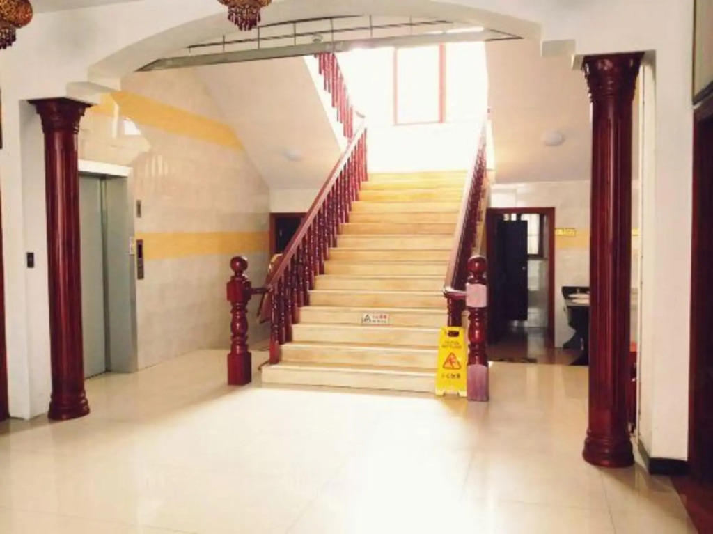 Jingxian Zhixing Hotel