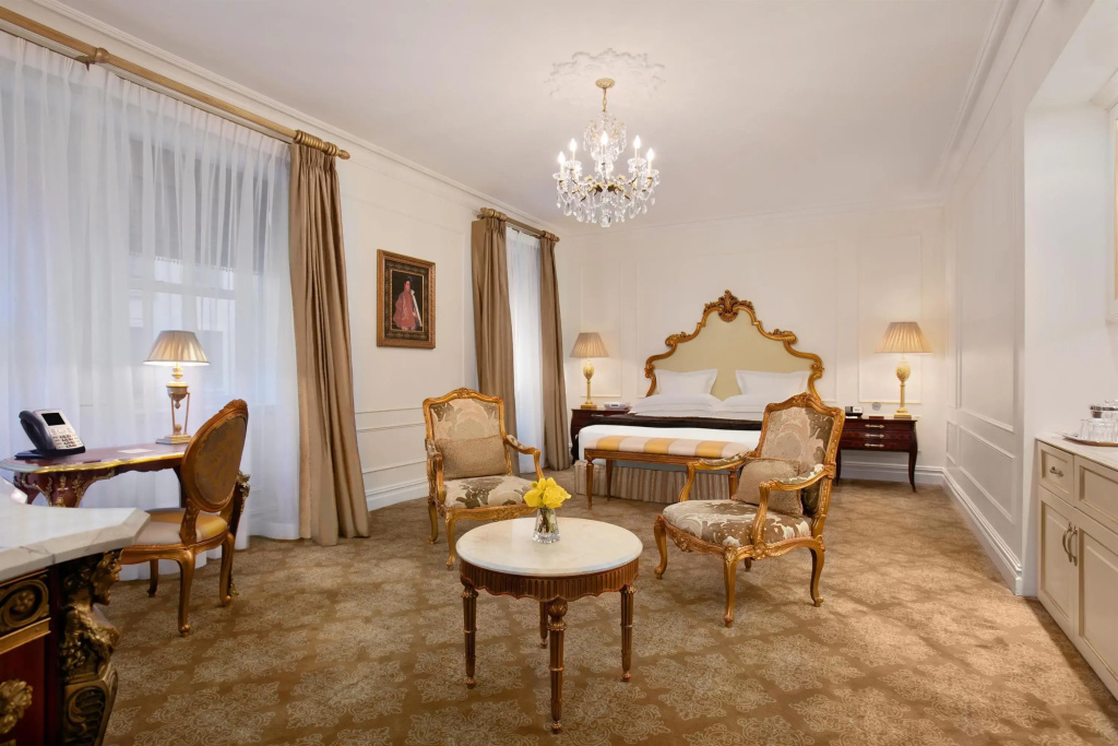 The Plaza, A Fairmont Hotel