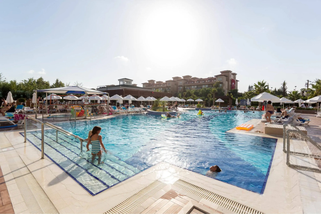 Luna Blanca Resort & Spa