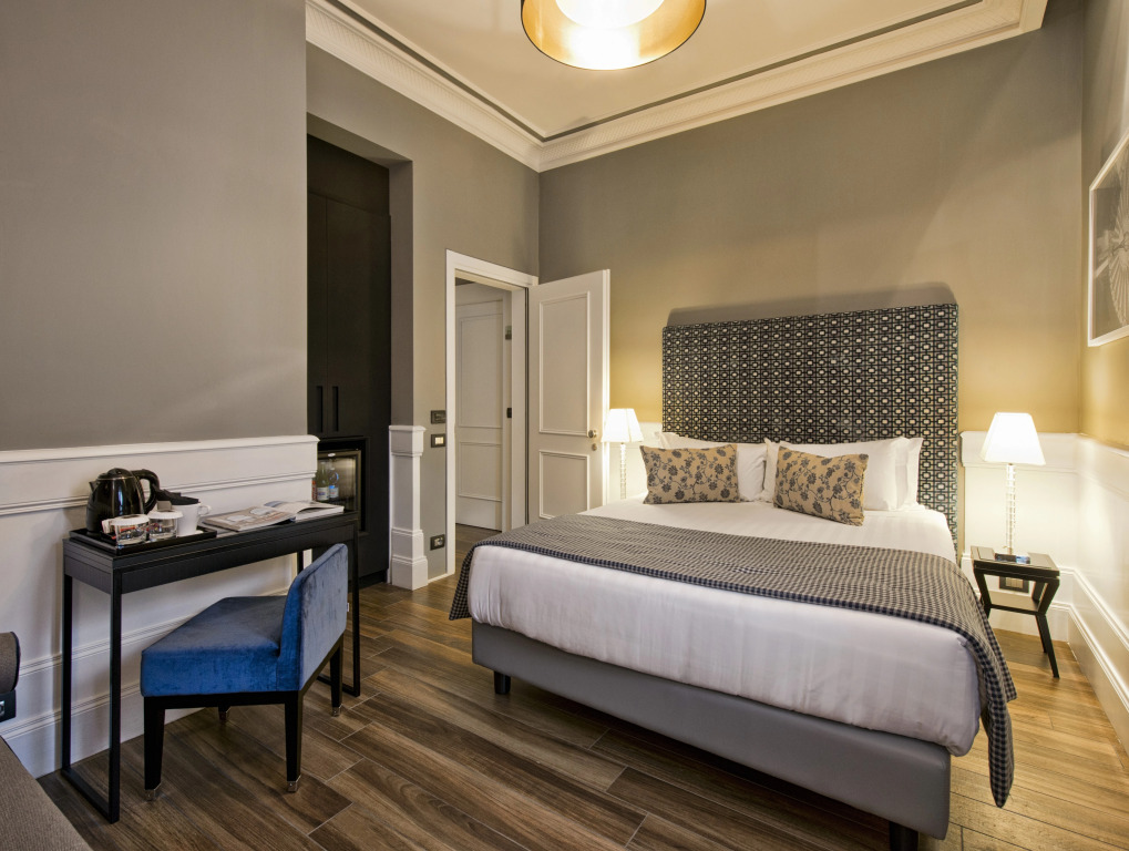 The Independent Suites