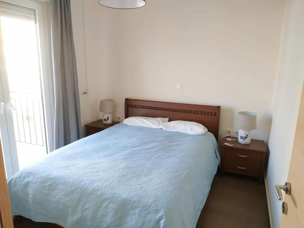 Pantazopoulou square apartment (central railway)