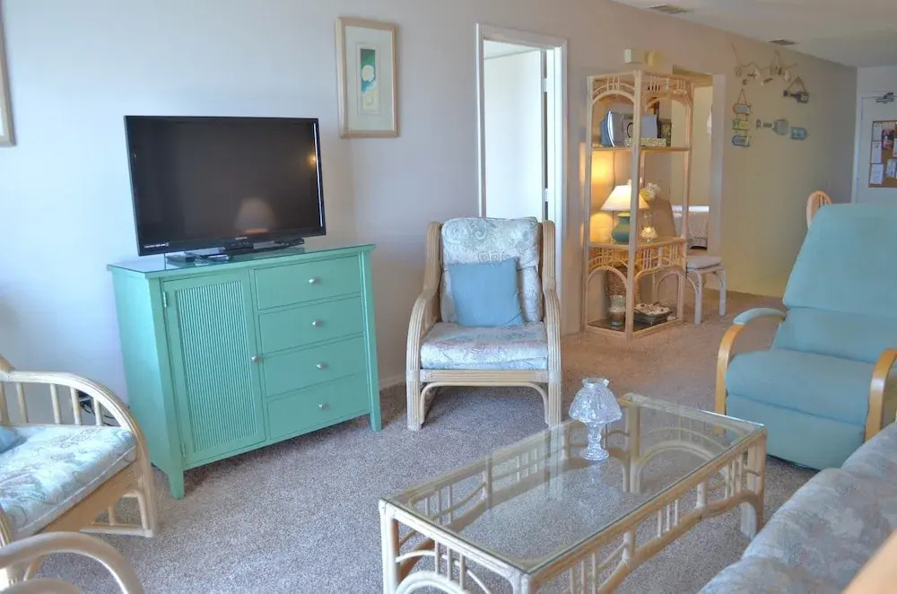 Sea Cloisters 302b 2 Bedroom Condo by RedAwning